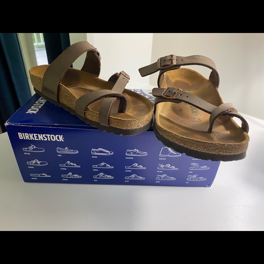 Womens Birkenstock’s Size 37. Perfect Condition